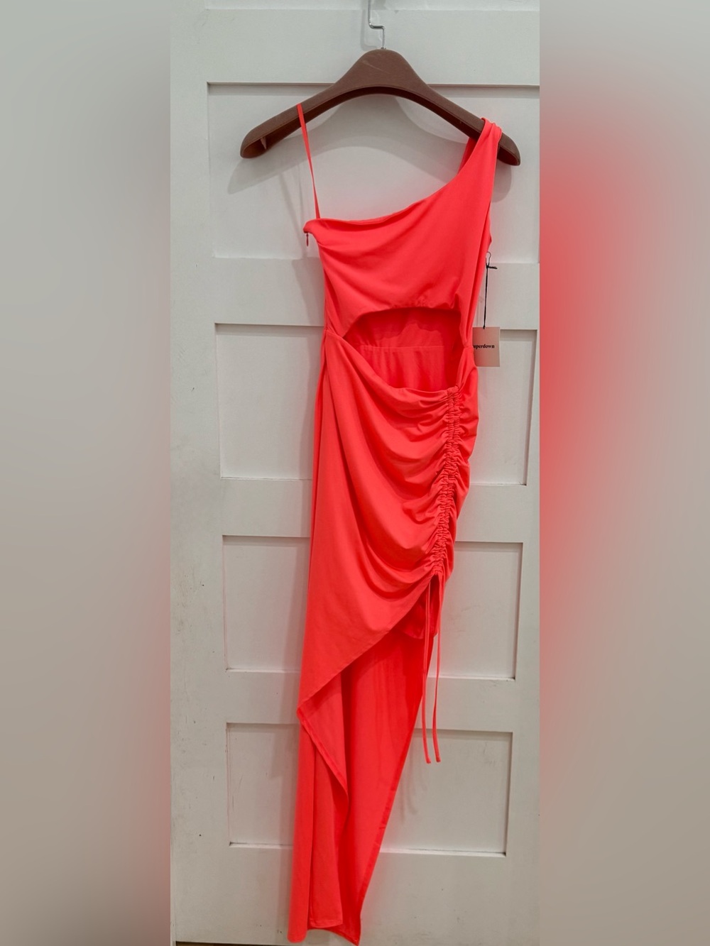 This neon pink Superdown Alanie Maxi Dress NWT size XS - Picture 7 of 10